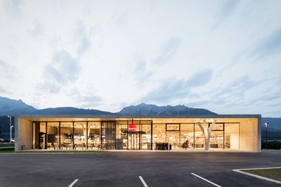 5390 MPREIS Supermarkt Weer - LAAC_Architekten-Laac_Schaller_web.jpg